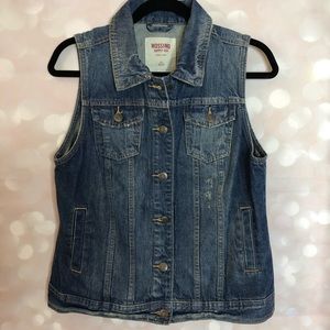 Distressed Mossimo Jean Vest size large